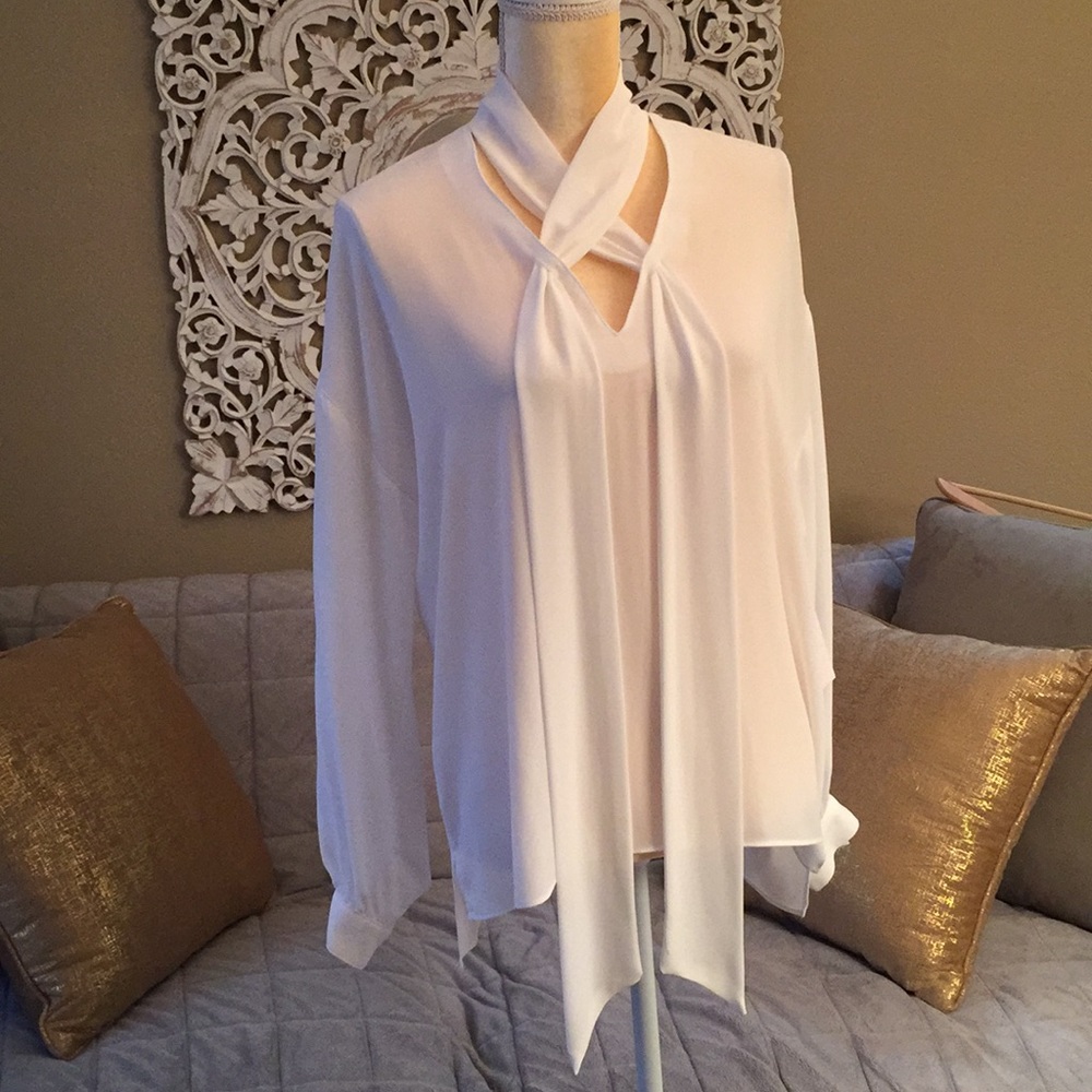 BAILEY 44 White Flowy Blouse
